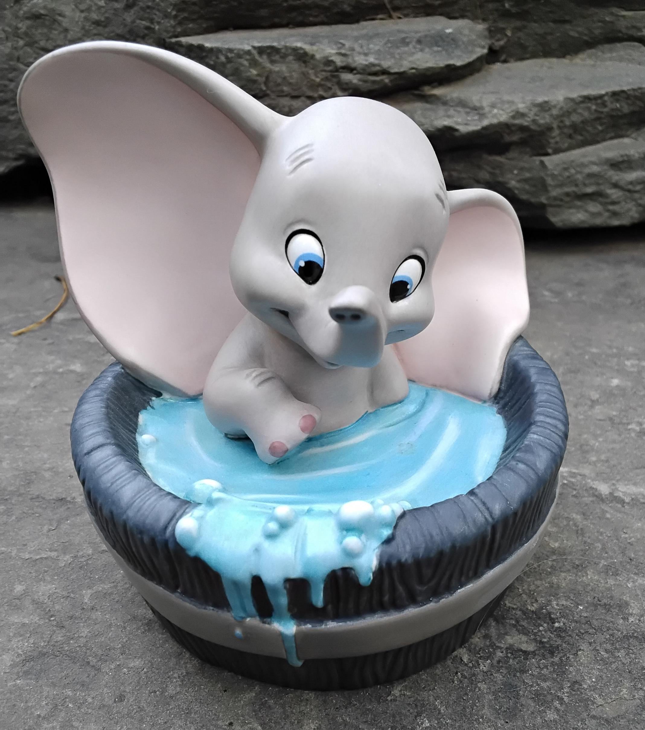 【正規品•美品•最終値下げ】ディズニーDumboシルクスクリーン　100万円購入 正規品•美品•最終値下げ】ディズニーDumboシルクスクリーン 100万円購入