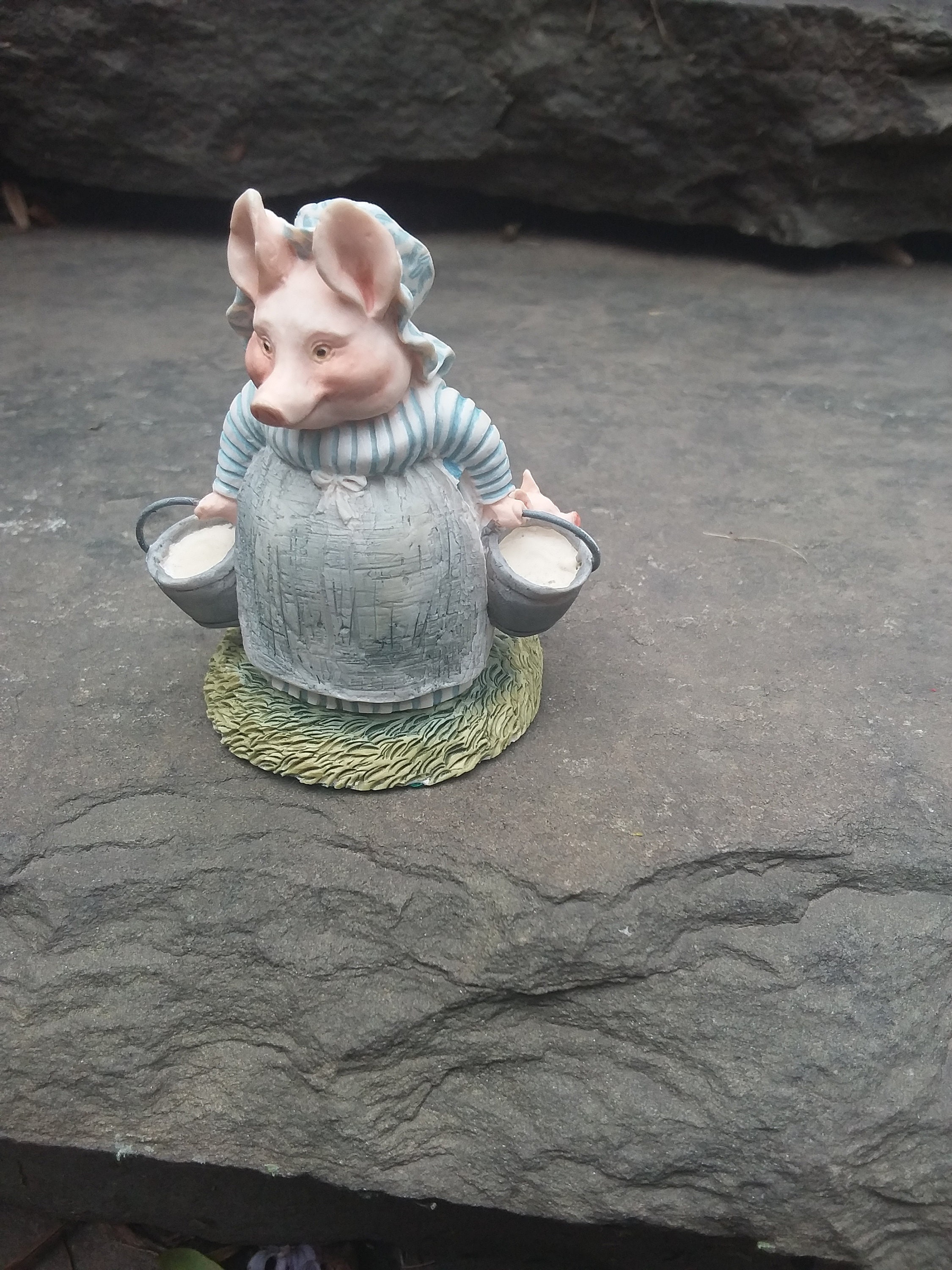 Vintage Beatrix Potter Aunt Pettitoes Piglets Figurine, 1983 - Etsy