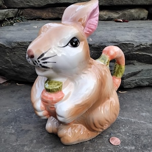 Vintage Ceramic Brown Bunny Rabbit Pit her or Vase, Taiwan, 1980s