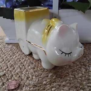 Vintage Shawnee Pottery Smiling Pig Pulling Cart Planter