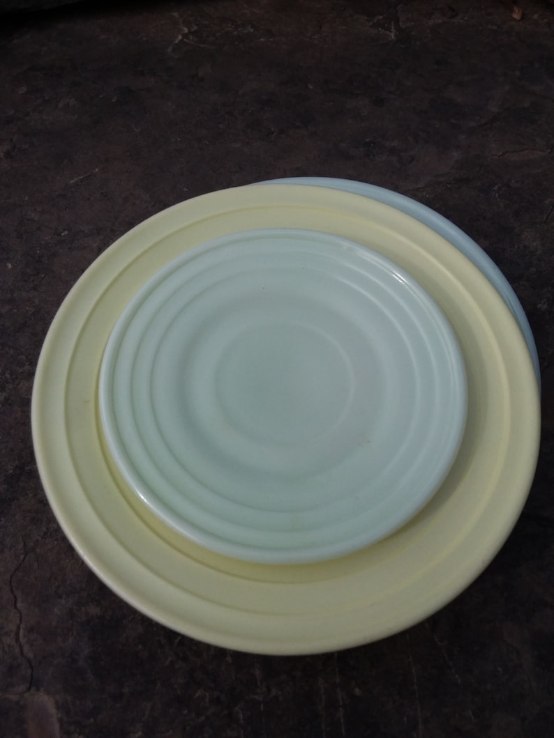 Vintage Hazel Atlas & Akro Agate Child's Tea Set: Multicolor Slag Glass Dishes image 3
