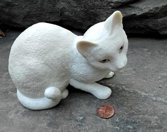 Vintage Lenox White Blue-Eyed Kitty Cat "New Friends" Figurine, No Duck