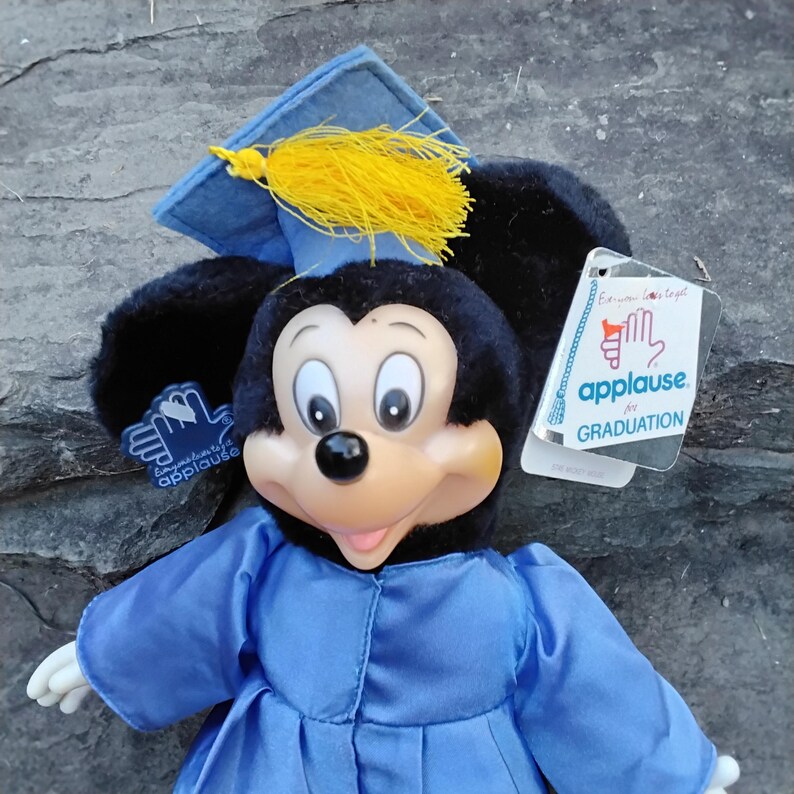 Vintage Applause Mickey Mouse Plush Graduate in Cap & Gown, 1986 imagem 3