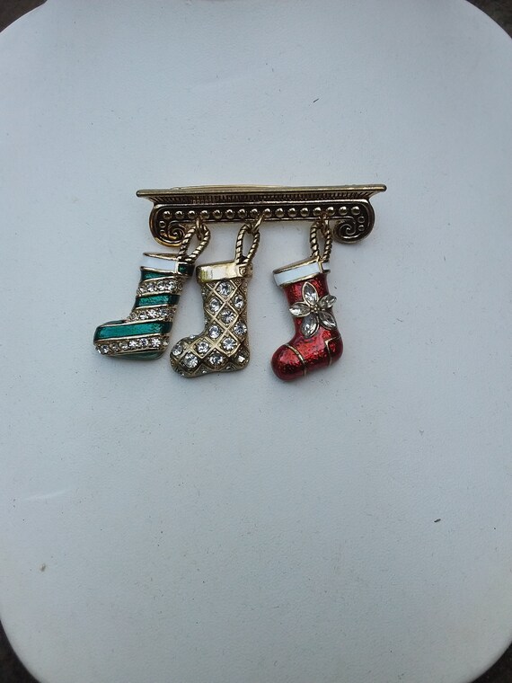 Vintage Napier Christmas Stockings on Mantel Brooch