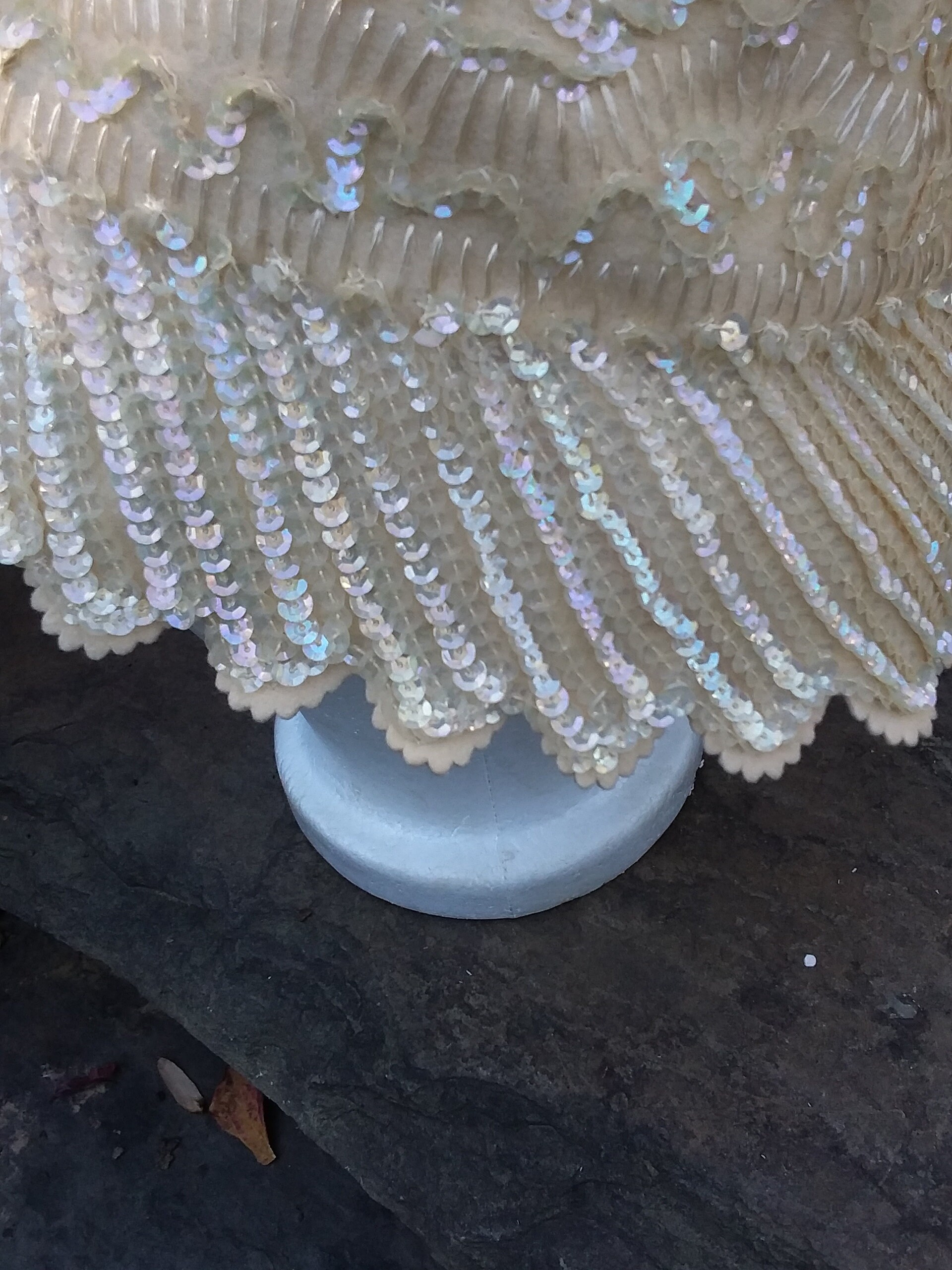 Vintage Wool and Sequin Cream Color Cloche Hat, 1940s - Etsy display picture 2