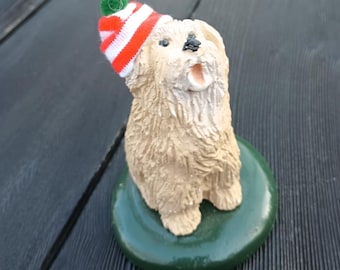 Vintage Byers Choice Caroler Shaggy Dog with Christmas Hat, 1988, Shaggy Terrier