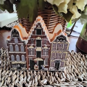 Vintage Delft Blue Dutch Canal Houses Ceramic Napkin or Letter Holder, Hand Painted in Brown&#39;s & Greens