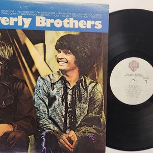 Vintage 1963 Vinyl Record Album by The Everly Brothers titled The Very Best Of The Everly Brothers