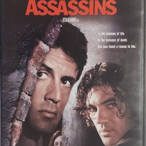 DVD 1995 Vintage Movie titled Assassins starring Sylvester Stallone, Antonio Banderas & Julianne Moore