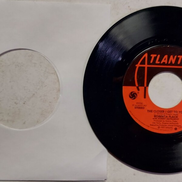 Vintage 1977 Vinyl, 7", 45 RPM, Single Record by Roberta Flack Titled The Closer I Get To You / Love is the Healing