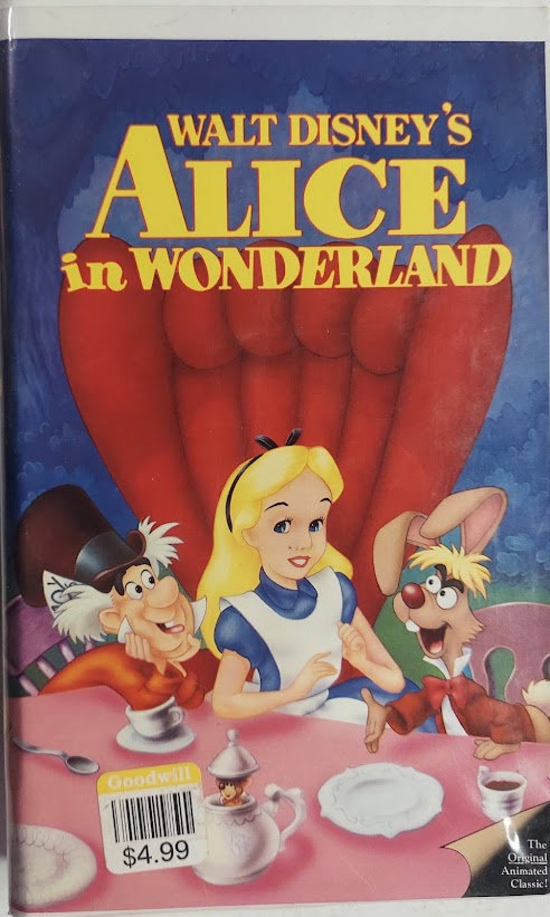VHS 1999 Vintage Movie by Walt Disney Alice in Wonderland clam Shell