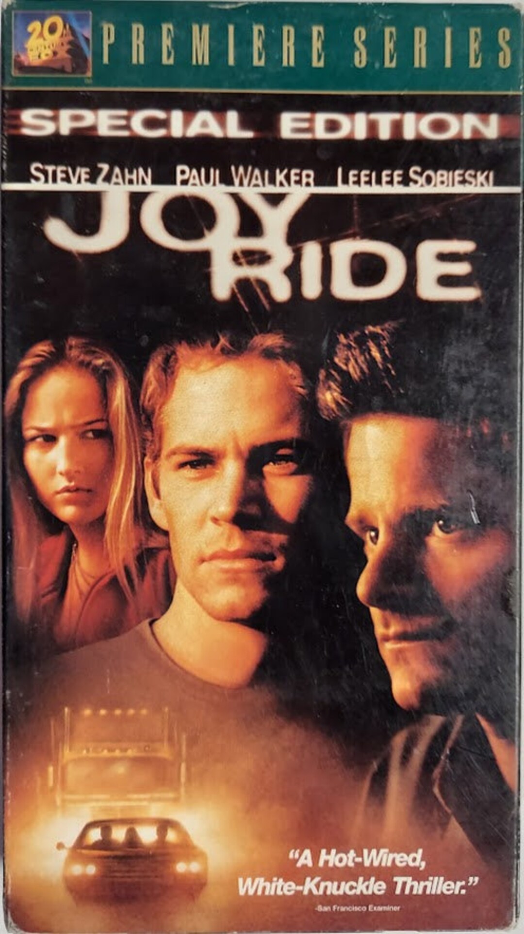 vhs-2001-vintage-movie-titled-joy-ride-starring-steve-zahn-paul