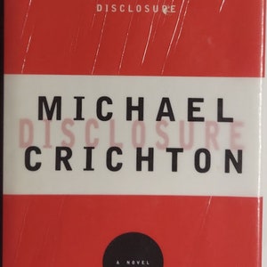 Hardcover book 1994 Vintage by Michael Crichton titled Disclosure