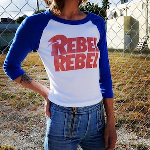 NEW IN! XSmall Rebel Rebel 3/4 sleeve baseball cropped raglan t-shirt crop top
