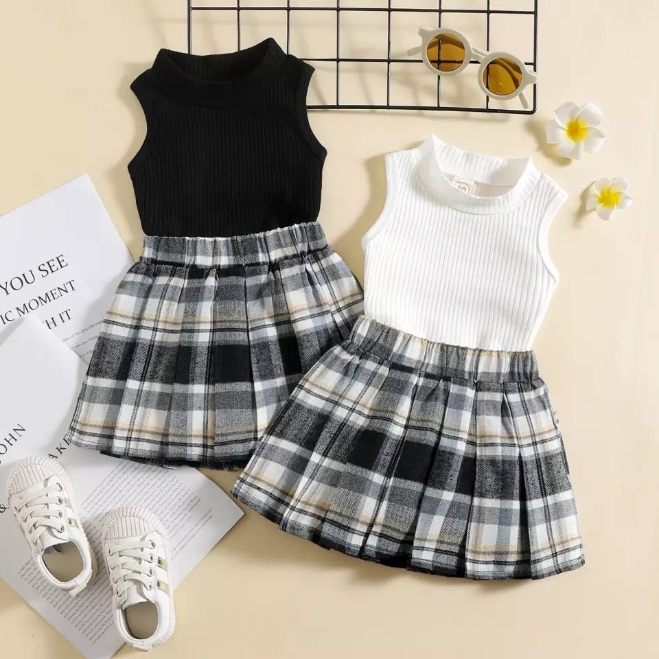 2 Piece Plaid Skirt & Crop Top Outfit Black and White - Etsy Canada