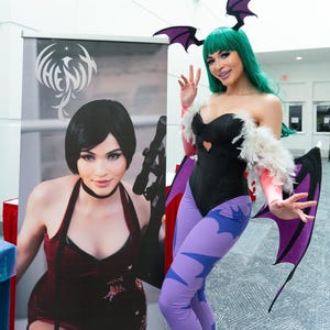 Darkstalkers Morrigan Aensland succubus inspired bat wing LEGGINGS AND GLOVES accessories only Size S/M