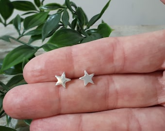 Dainty Silver Star Earrings, Sterling silver Star Earrings, Stud earrings, Handmade Earrings #151.C