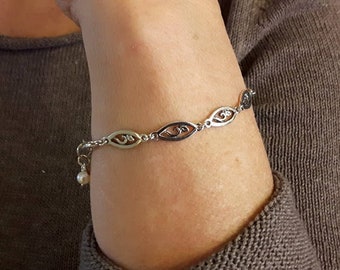 Silver Link Bracelet, Sterling silver dainty leaves link bracelet, Leaf design bracelet, Handmade, Bracelet #167