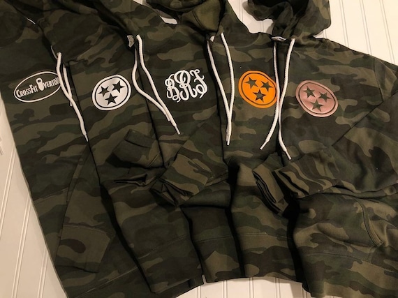 Mens camo hotsell hooded sweatshirt
