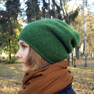 Alpaca slouch hat, Green wool slouchy beanie women's, Winter hats for women, Irish green hand knit hat, Roll brim beanie