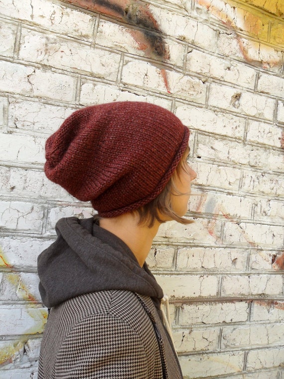 Hand Knit Coral Wool Slouchy Beanie: Bohemian Rolled Brim  display picture 1