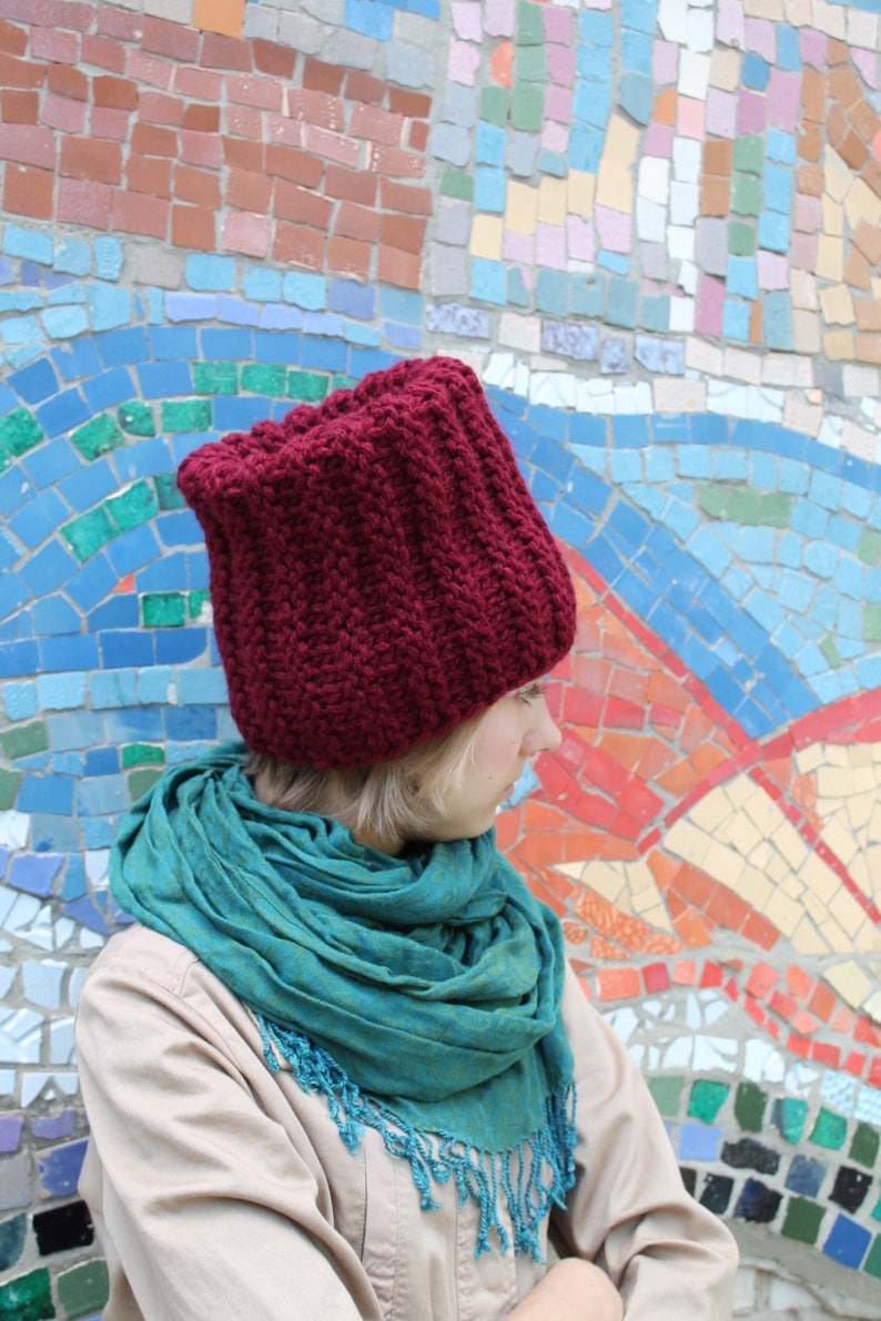 Fisherman beanie, Chunky men's beanie, Docker cap, Dark Magenta Hand knit hat women's, Watch cap, Recycled wool winter toque image 7