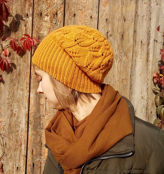 orange knit hat