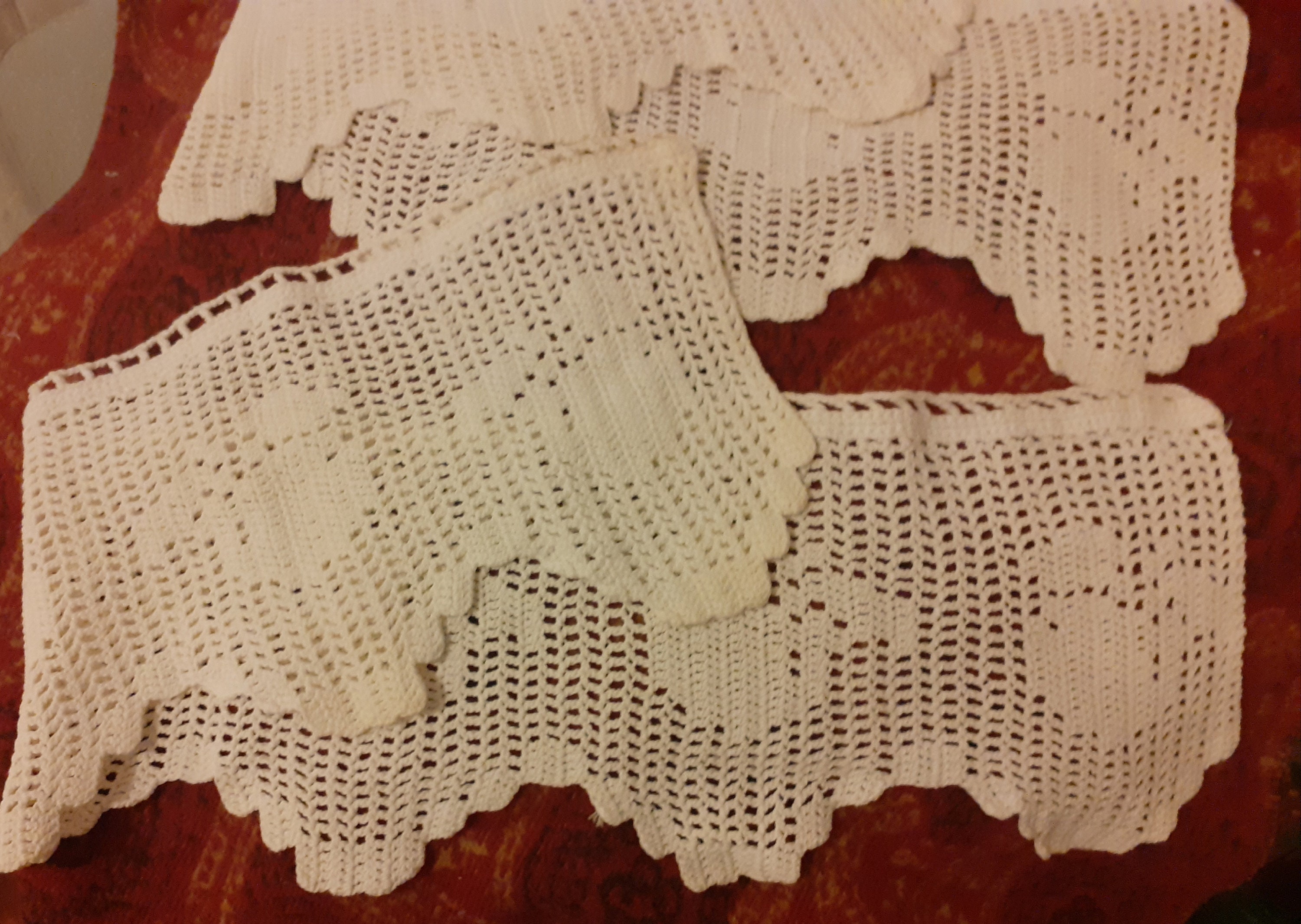 Rideaux brise-bise crochet vintage