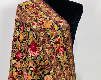Jardin Floral Medley Wrap / Scarf