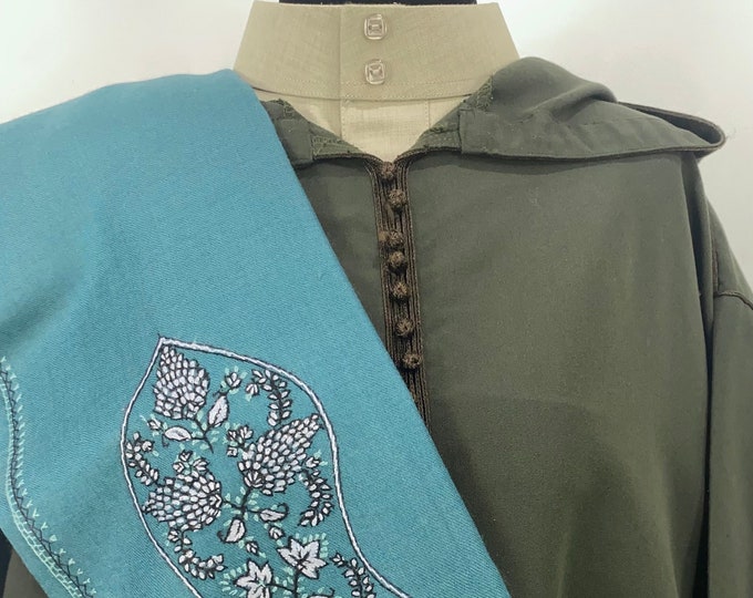 Zayn Sandala Hand Embroidered Wool Shawl - Light Slate Blue
