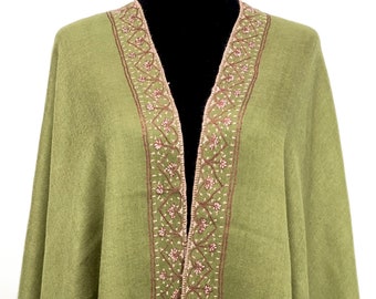 Alawi Sandala Hand Embroidered Wool Shawl - Light Pickle Green