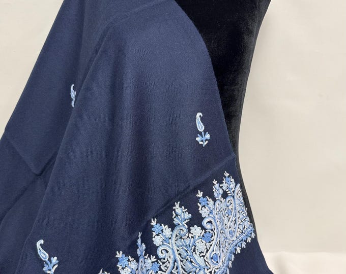 Isabella Hand Embroidered Paisley Wool Scarf / Wrap