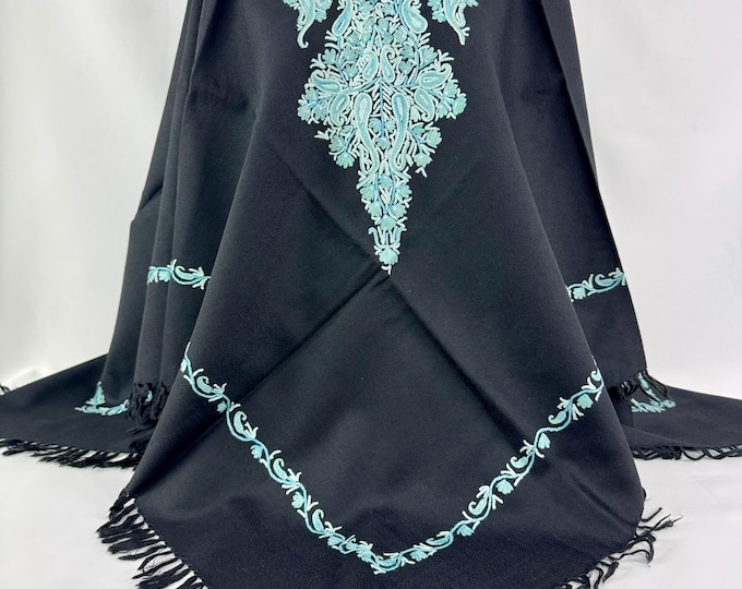 Hand Embroidered Light Weight Kashmiri Wool Poncho