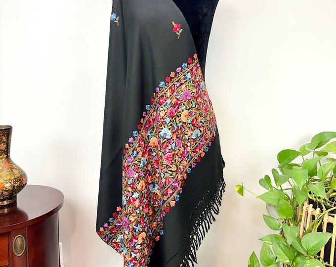 Mughal Floral Medley Wrap / Scarf