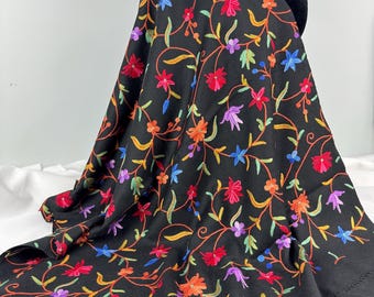 Jali Latticework Hand Embroidered Wool Scarf / Wrap