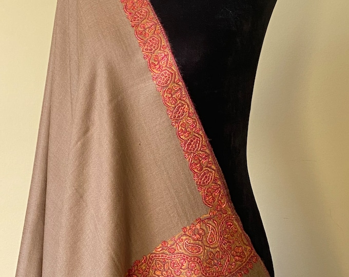 Timeless Classics - Taj Mahal Shawl - Clay Brown