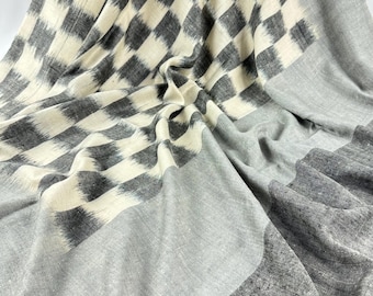 Large Handloom Cashmere Scarf - Black Ivory