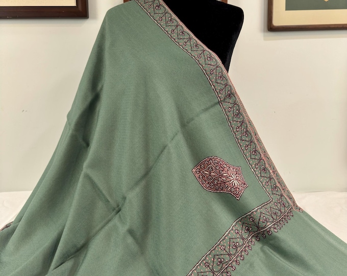 Alawi Sandala Shawl - Hand Embroidered -Dark Fern Green