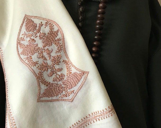Zayn Sandala Hand Embroidered Wool Shawl