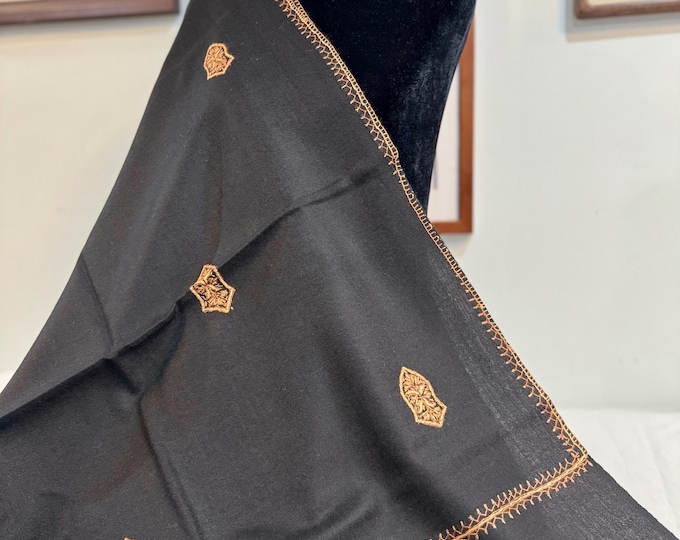 Nur Sandala Shawl - Hand Embroidered - Black No 4