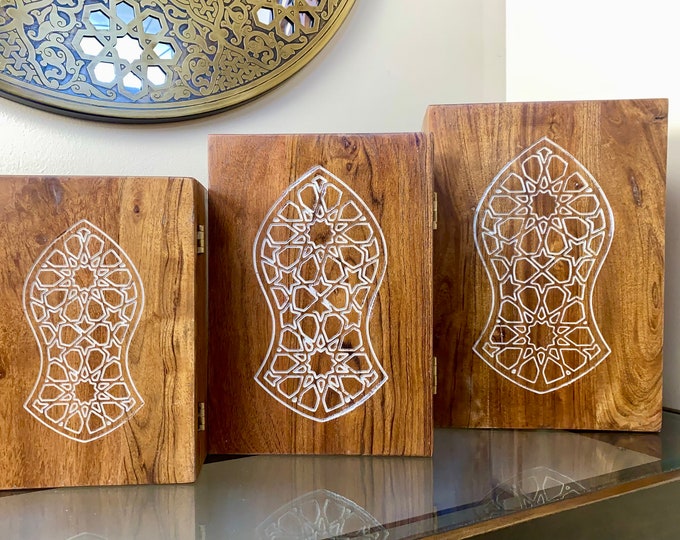 Blessed Sandala Geometrical Box - Set of 3 - Natural Acacia Wood