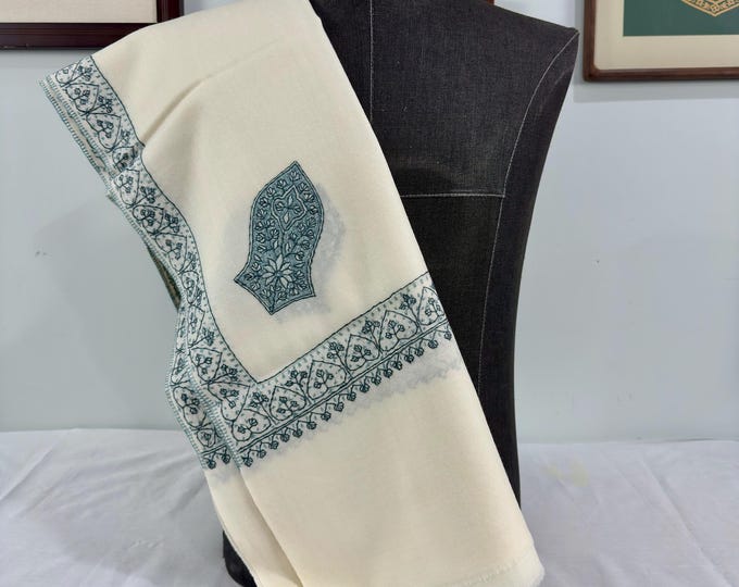 Alawi Sandala Shawl - Hand Embroidered Wool - Alabaster White