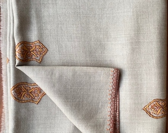 Nur Sandala Shawl