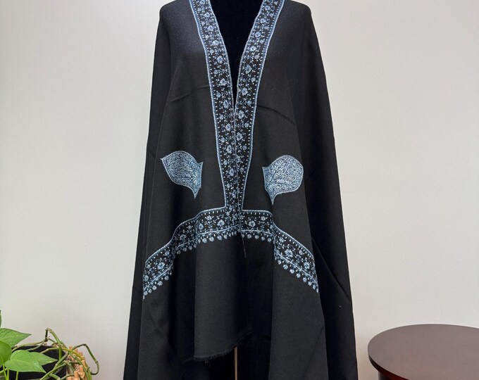 Darqawi Sandala Hand Embroidered Wool Shawl
