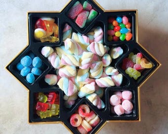Plato de picoteo Sweet Mix Star - Caja de picoteo para compartir, ideal como centro de mesa. Dulces vegetarianos halal, gominolas y malvaviscos. Perfecto para fiestas.