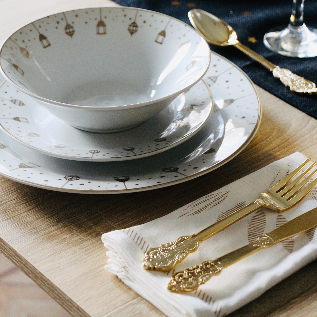 H&H Service De Table 18 Pièces Ocean En Porcelaine – Forme Coupe, Motifs Marins, Compatible Micro-ondes & Lave-Vaisselle – Élégance Nautique Pour 6 Personnes