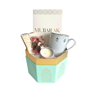Mubarak Treat Box Gift Hamper - Congratulations Gift Chocolate Set Wedding Pamper Self Care Box Hamper Gift Set Muslim Halal Hamper Box