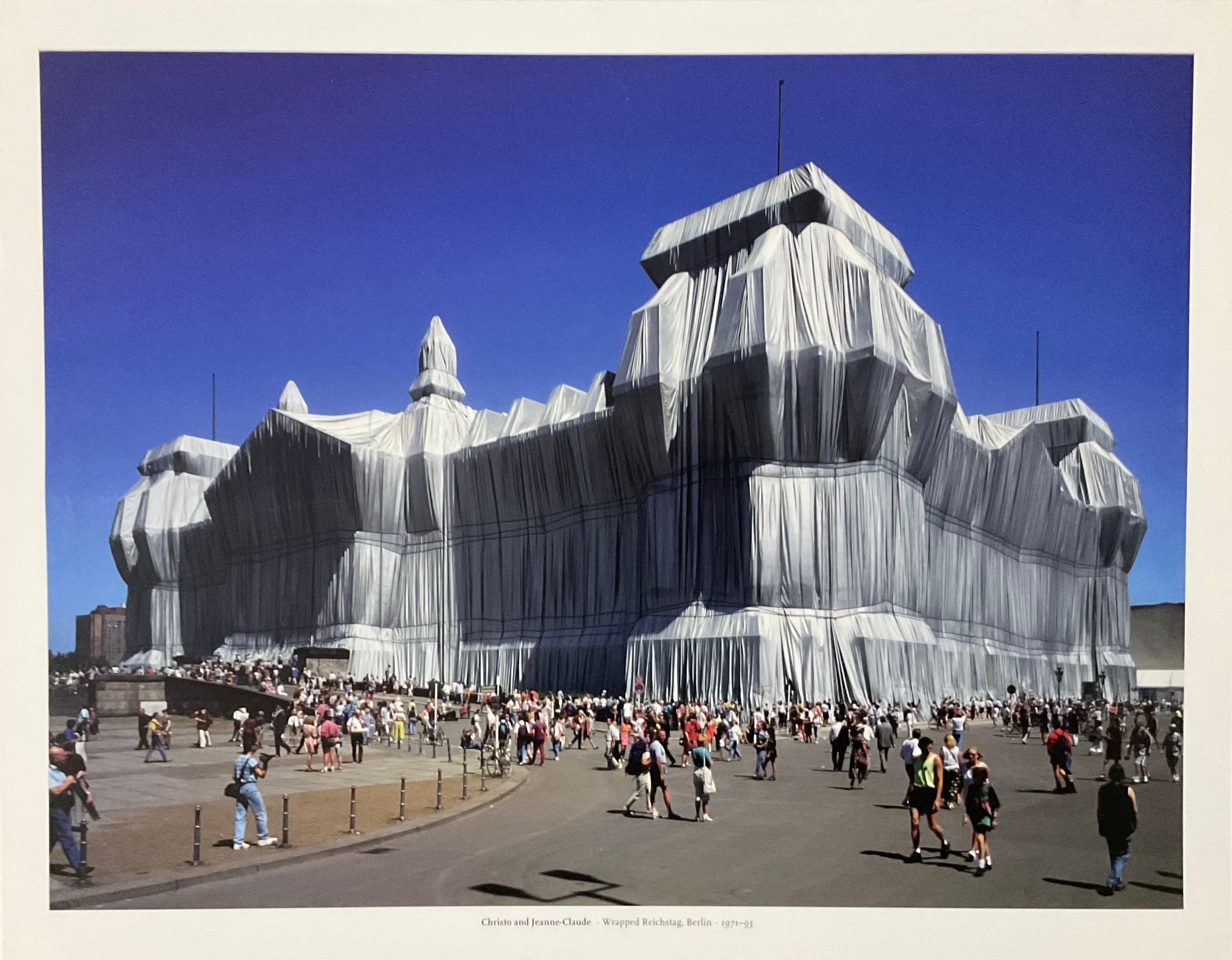Christo and Jeanne Claude - Wrapped Reichstag, Berlin 1971-95