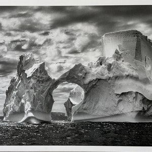 Sebastiao Salgado - “Antarctic Genesis” Limited edition photolithography - 33x25 cm
