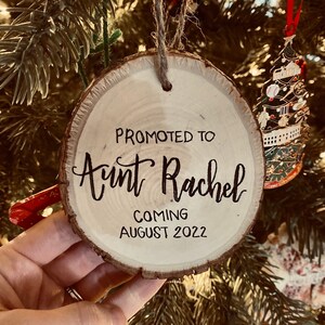 Promoted to Aunt / Personalized Baby Announcement Pregnancy Birch Tree Ornament / Christmas Holiday Gift New Arrival / Grandparents Uncle